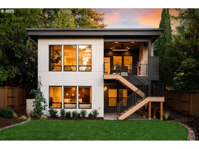$2,999,900 | 116 6th Street, Lake Oswego, OR 97034