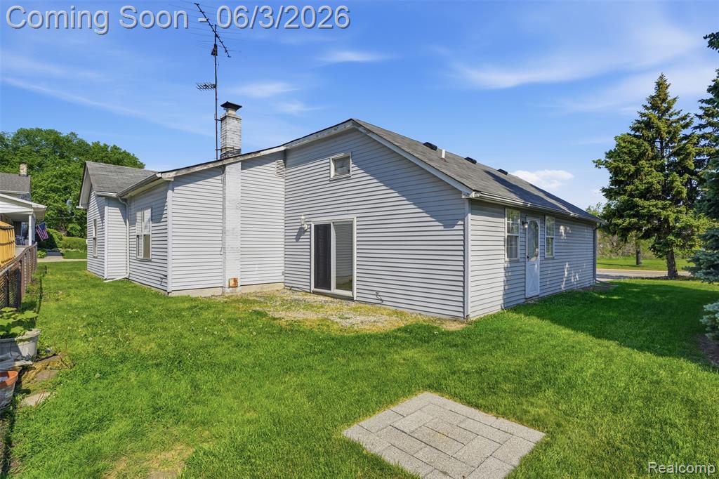 5634 Chicago Road Warren, MI 48092 - Photo 22 of 38