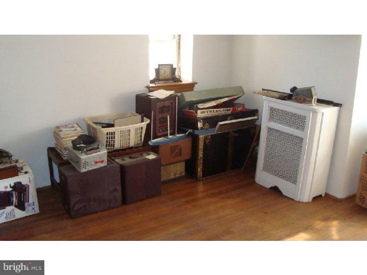 7000 Llanfair Road Upper Darby, PA 19082 - Photo 14 of 18 Bedroom 3