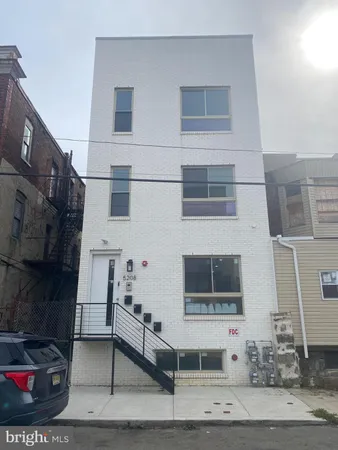 $1,875 | 5208 Chancellor Street, Unit 3, Philadelphia, PA 19139