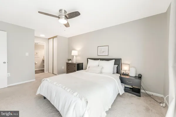 $399,990 | 11564 Rolling Green Court, Unit 12/301B, Reston, VA 20191