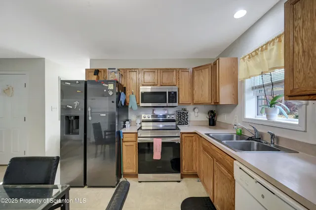 $260,000 | 101-111 Kirsten's Way, New Milford, PA 18834