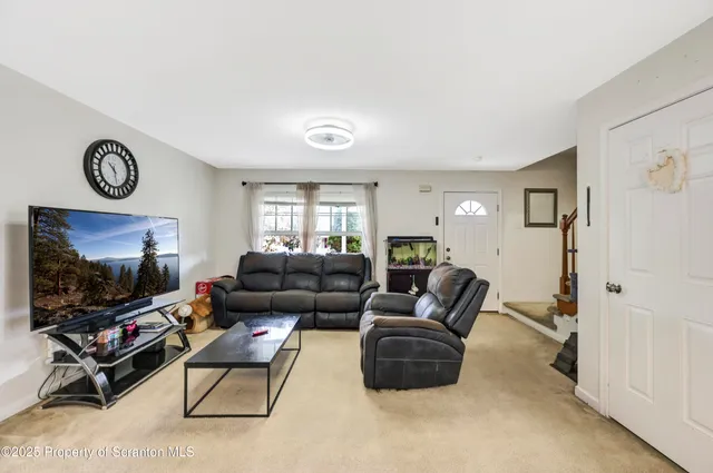 $260,000 | 101-111 Kirsten's Way, New Milford, PA 18834