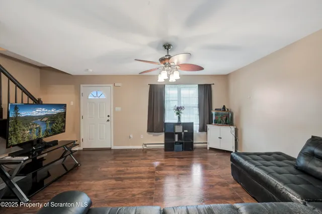 $260,000 | 101-111 Kirsten's Way, New Milford, PA 18834