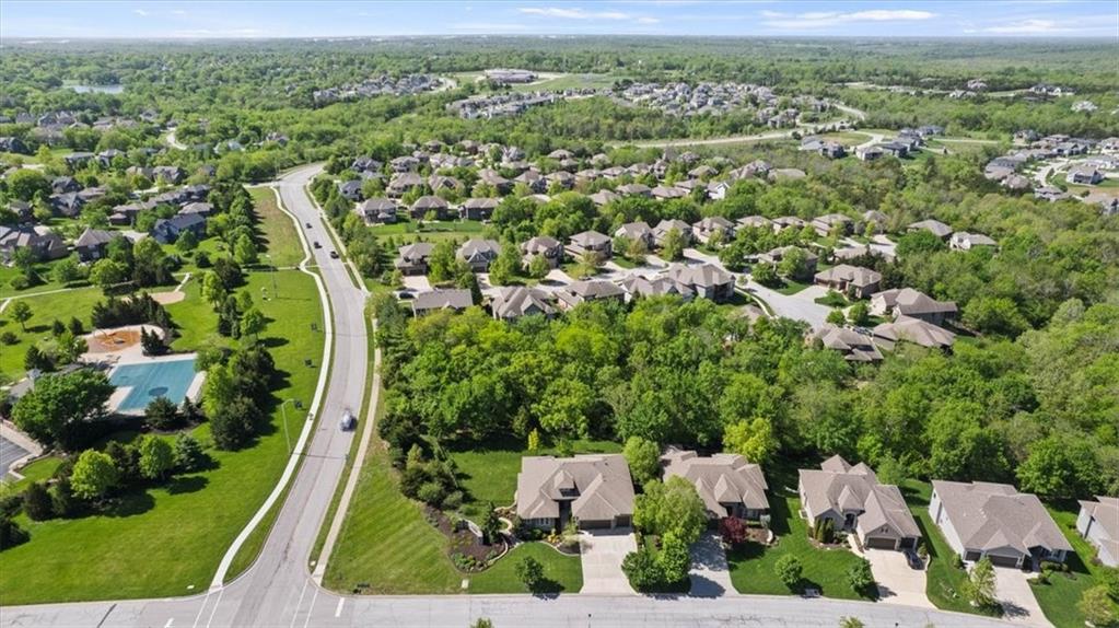 12256 South Solomon Road Olathe, KS 66061 - Photo 44 of 46