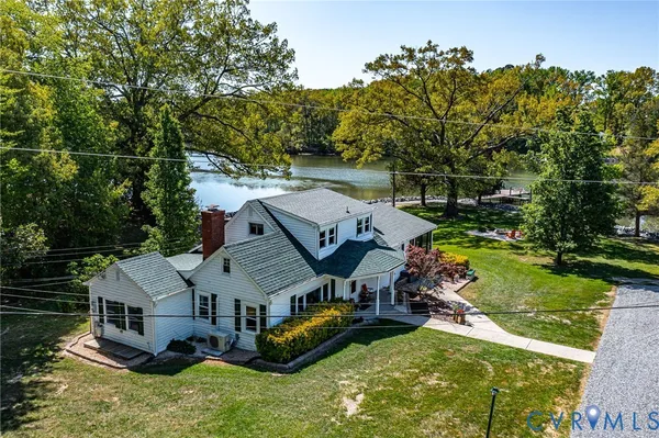 $440,000 | 798 South Tidwells Road, Montross, VA 22520