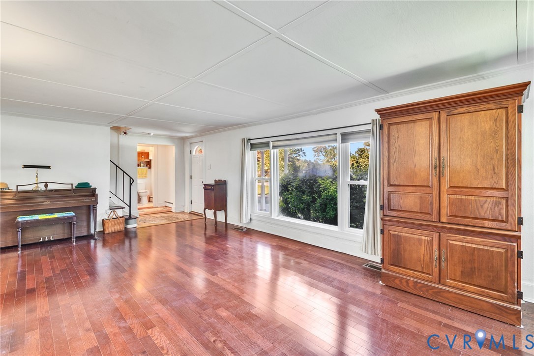 798 South Tidwells Road Montross, VA 22520 - Photo 6 of 69