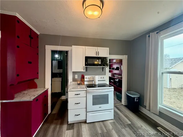 $155,000 | 202 South Grand Avenue, Eldon, MO 65026