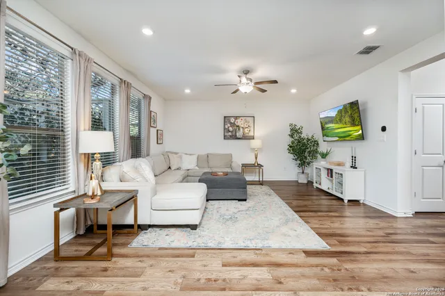 $449,999 | 8049 San Mirienda, Boerne, TX 78015