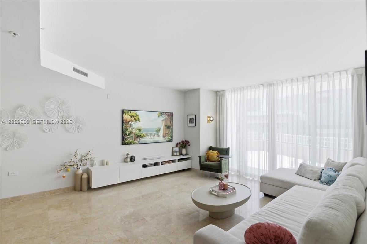 801 Brickell Key Boulevard, Unit 409 Miami, FL 33131 - Photo 15 of 83
