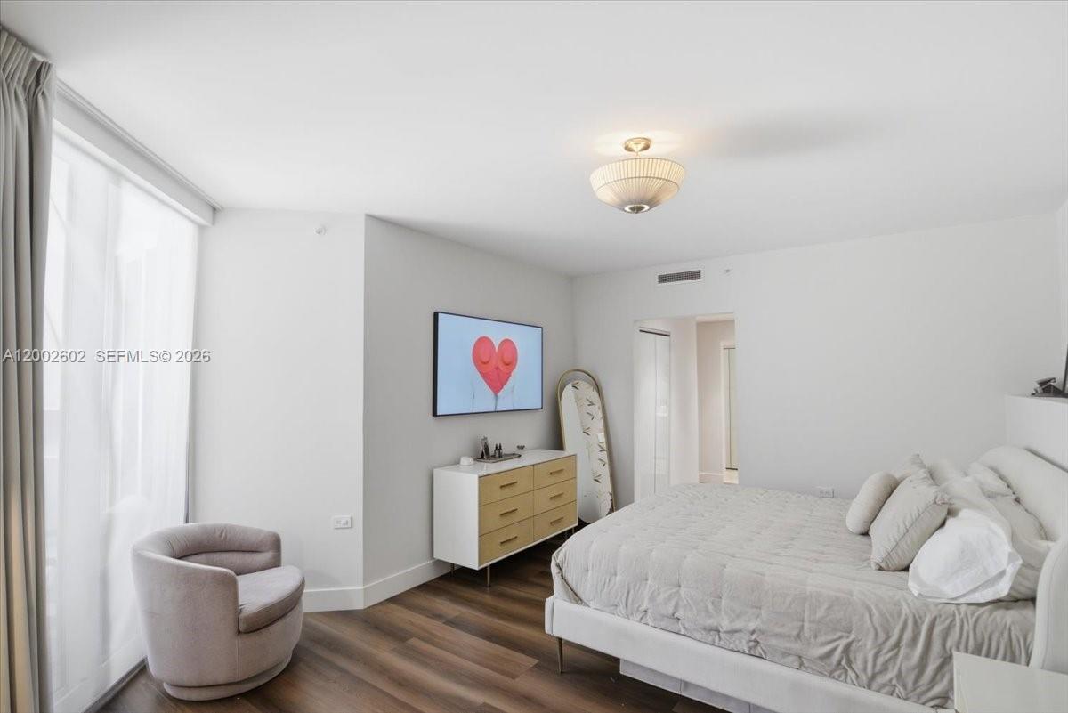 801 Brickell Key Boulevard, Unit 409 Miami, FL 33131 - Photo 20 of 83