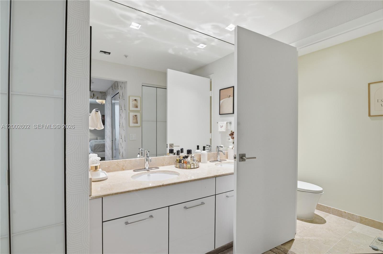 801 Brickell Key Boulevard, Unit 409 Miami, FL 33131 - Photo 27 of 87