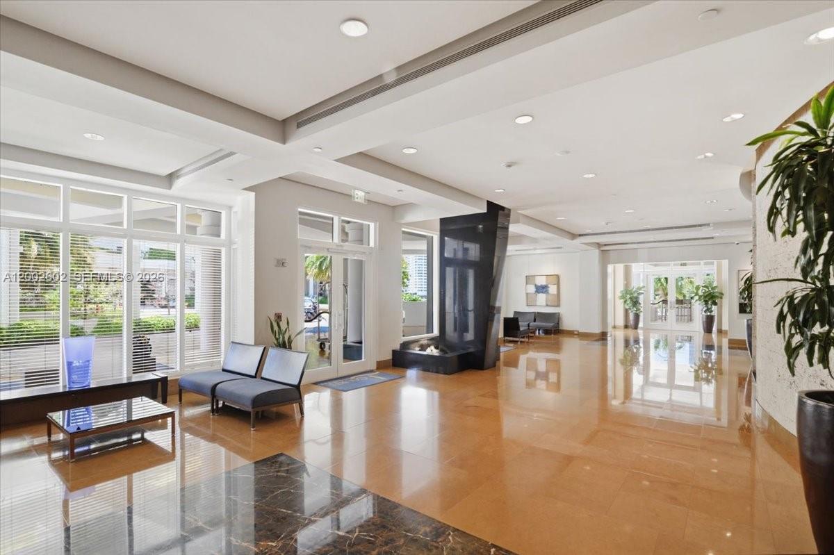 801 Brickell Key Boulevard, Unit 409 Miami, FL 33131 - Photo 37 of 83