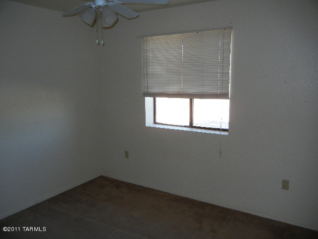 378 Tala Court Rio Rico, AZ 85648 - Photo 10 of 25