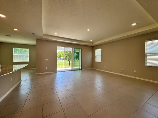 $3,600 | 4970 Northwest 39th Loop, Ocala, FL 34482