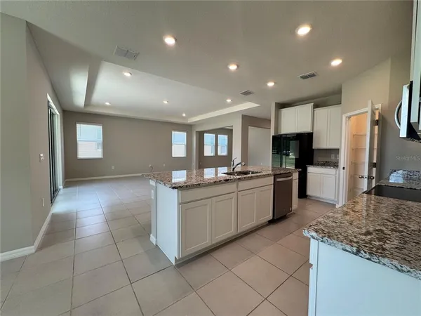 $3,600 | 4970 Northwest 39th Loop, Ocala, FL 34482