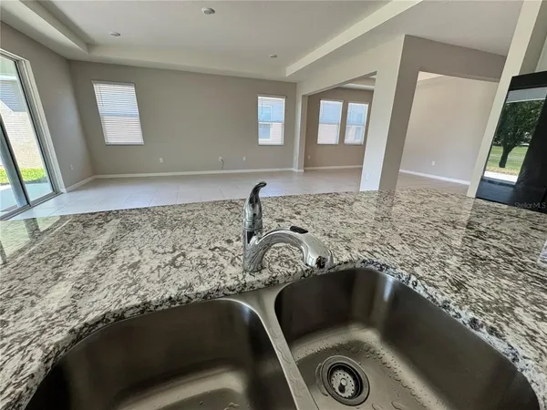 $3,600 | 4970 Northwest 39th Loop, Ocala, FL 34482