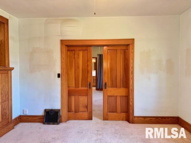 4214 150th Street Clinton, IA 52732 - Photo 12 of 58