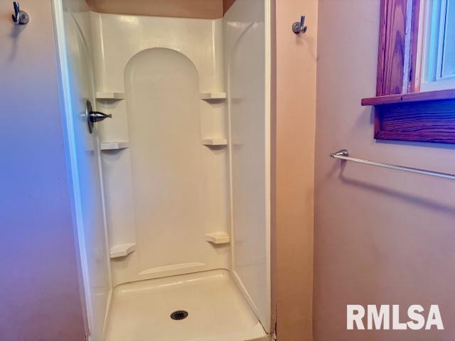 4214 150th Street Clinton, IA 52732 - Photo 21 of 58