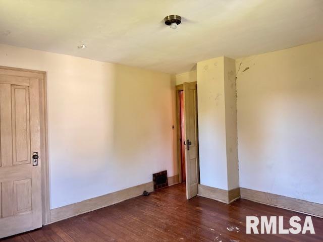 4214 150th Street Clinton, IA 52732 - Photo 23 of 58