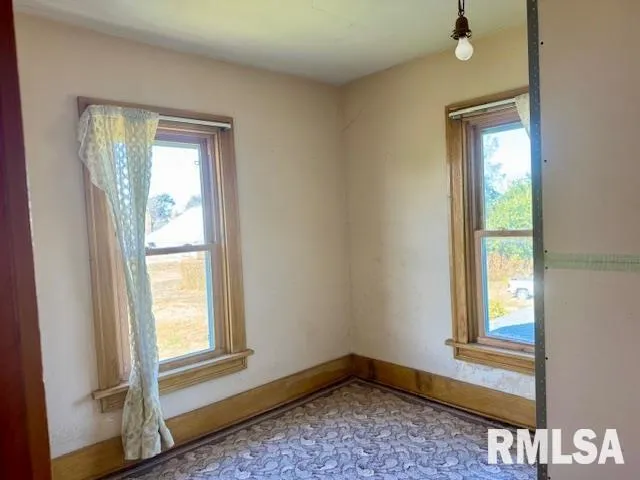 $230,000 | 4214 150th Street, Clinton, IA 52732