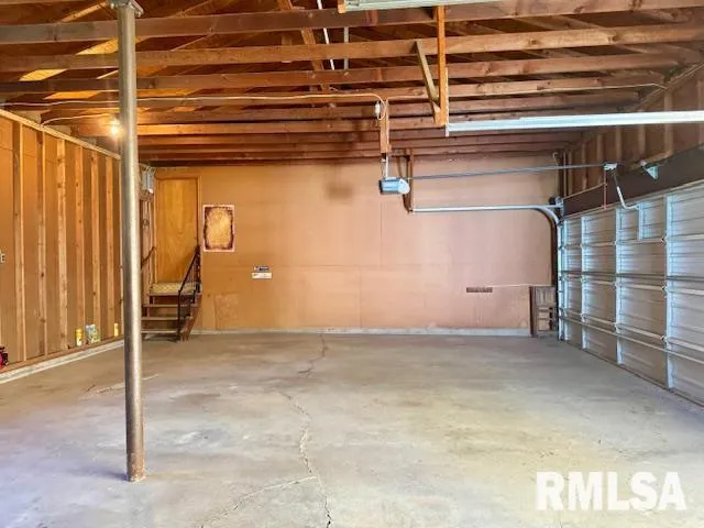 $230,000 | 4214 150th Street, Clinton, IA 52732