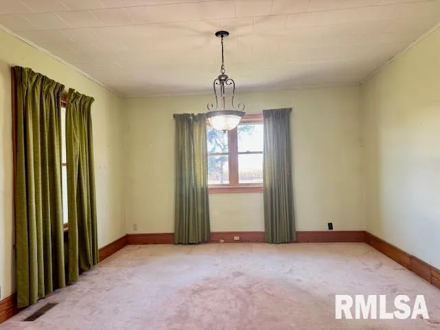 $230,000 | 4214 150th Street, Clinton, IA 52732