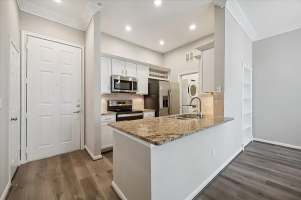 $1,455 | 5353 Memorial Drive, Unit 1074, Houston, TX 77007