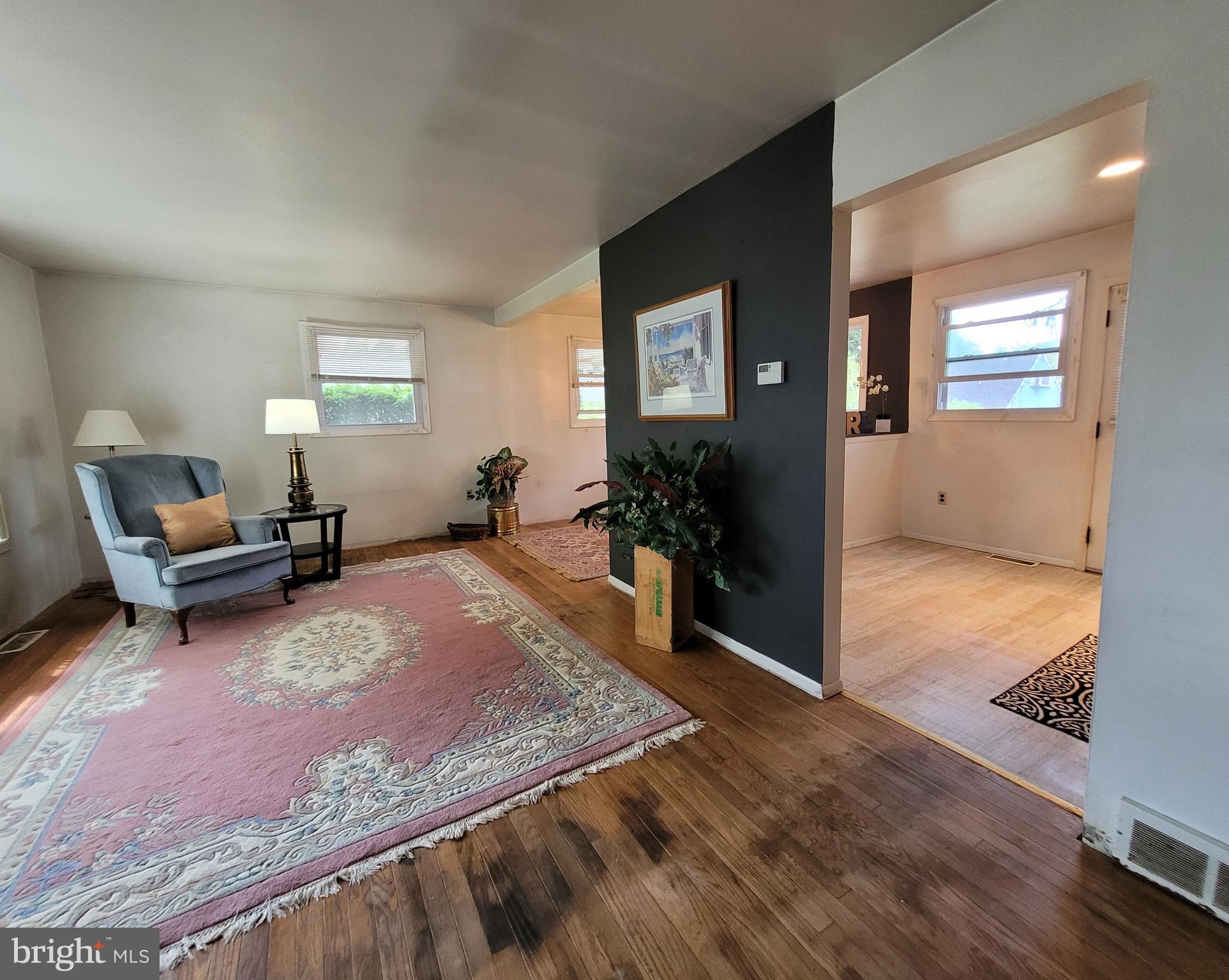1409 Devers Road York, PA 17404 - Photo 4 of 30