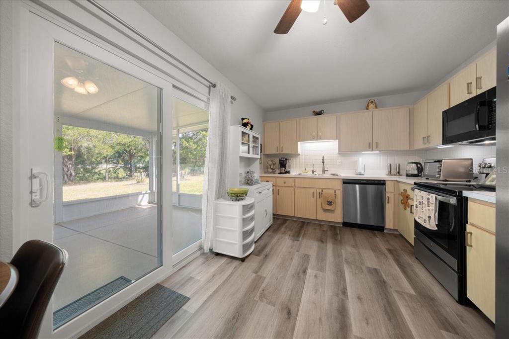 11904 Southwest 137th Loop Dunnellon, FL 34432 - Photo 18 of 32