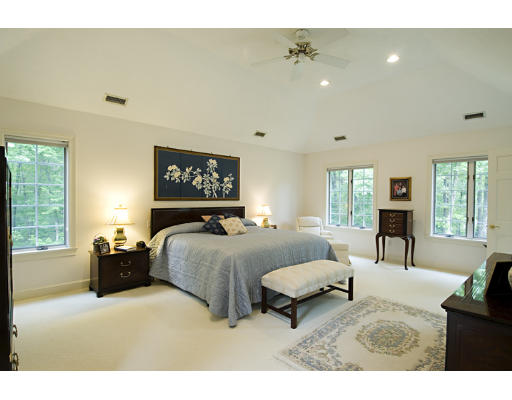 11 Stanton Circle Boxford, MA 01921 - Photo 11 of 13 Gallery Image 11
