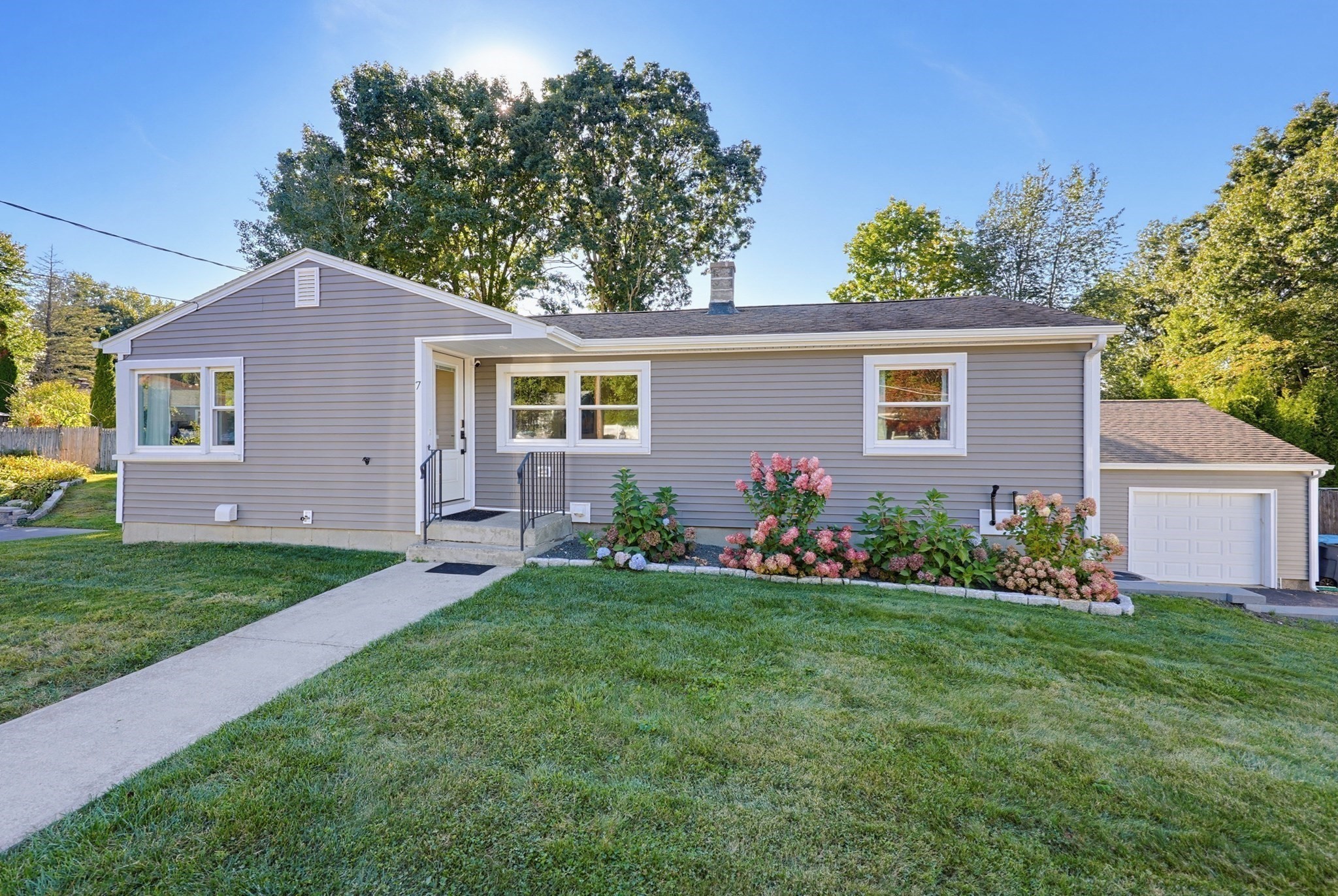 7 Phoenix Road Auburn, MA 01501 - Photo 41 of 41 Gallery Image 41