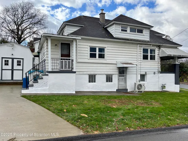 $179,900 | 17 Wanda Street, Throop, PA 18512