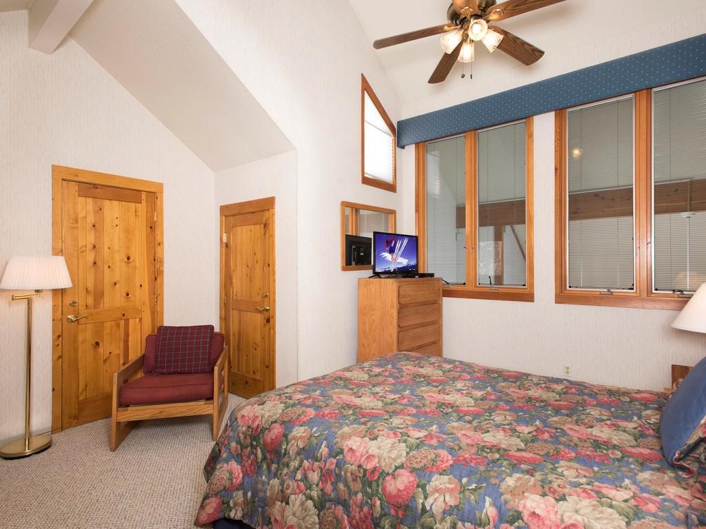 90 Tennis Club Road, Unit 1618 Keystone, CO 80435 - Photo 11 of 18 Gallery Image 11