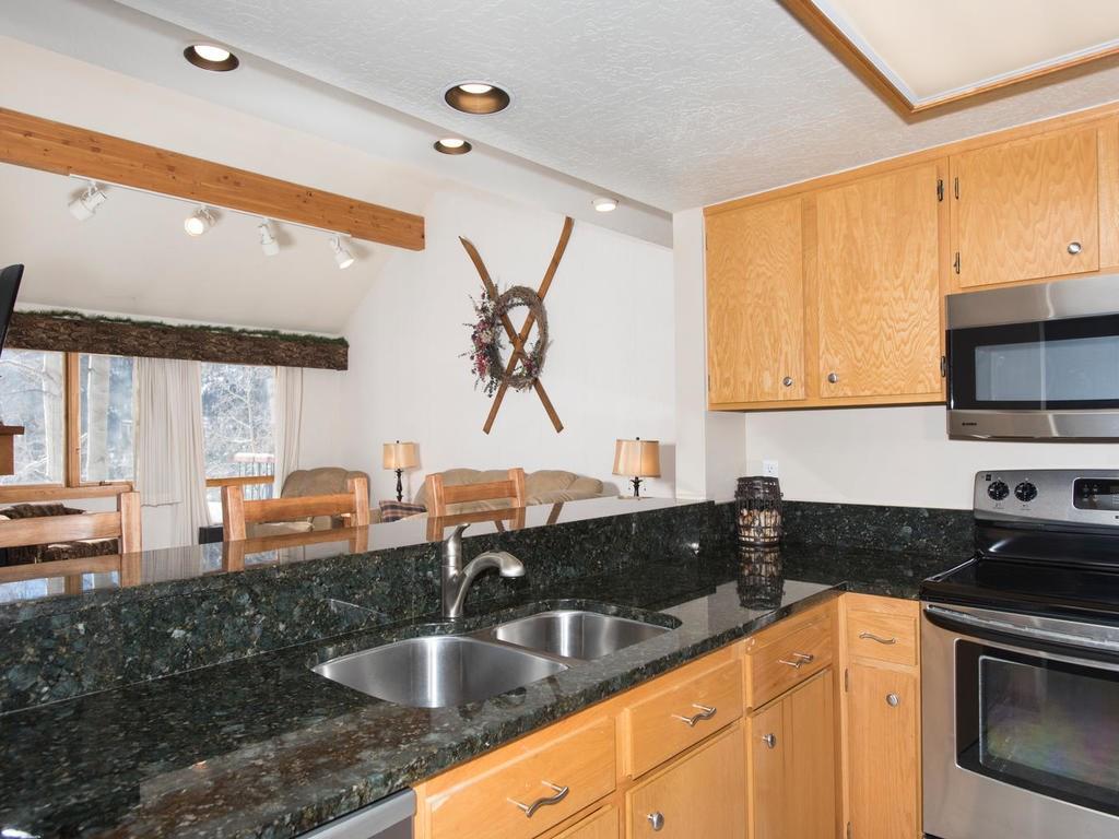 90 Tennis Club Road, Unit 1618 Keystone, CO 80435 - Photo 8 of 18 Gallery Image 8