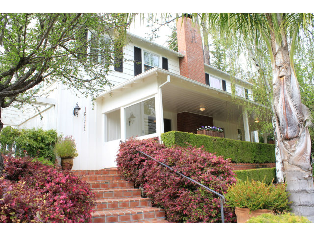 16111 Viewfield Road Monte Sereno, CA 95030 - Photo 13 of 25 Gallery Image 13