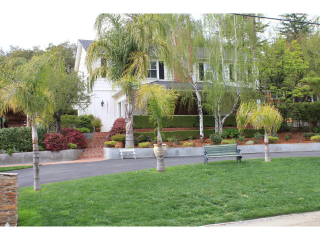 16111 Viewfield Road Monte Sereno, CA 95030 - Photo 2 of 25 Gallery Image 2