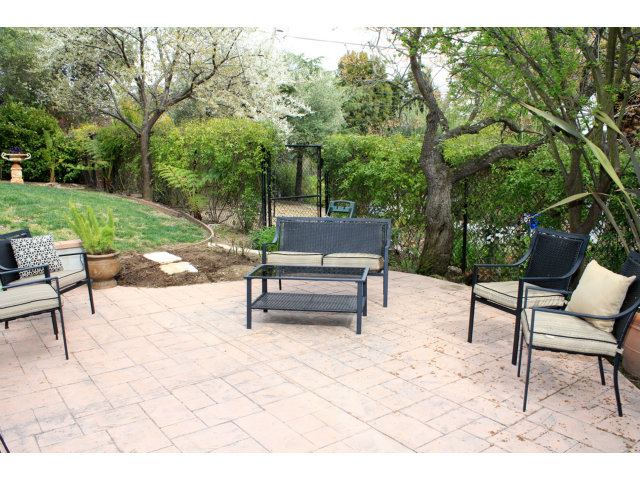 16111 Viewfield Road Monte Sereno, CA 95030 - Photo 10 of 25 Gallery Image 10