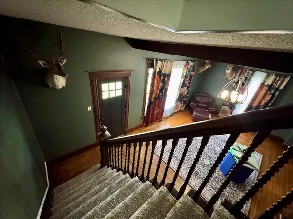 $172,000 | 618 East Maple Street, Columbus, KS 66725