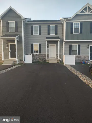 $274,125 | 123 Holstein Drive, Unit 161, Hanover, PA 17331