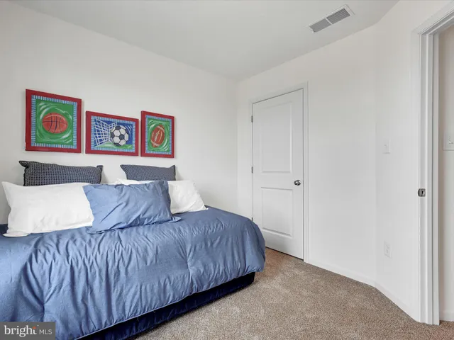 $274,125 | 123 Holstein Drive, Unit 161, Hanover, PA 17331