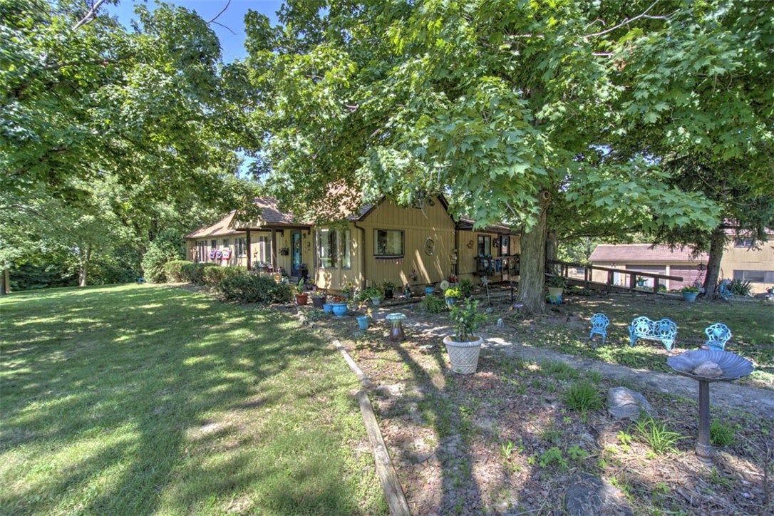 6440 West Hill Road Decatur, IL 62522 - Photo 9 of 51 Gallery Image 9