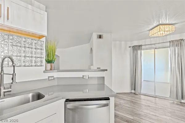 $255,000 | 698 South Racetrack Road, Unit 311, Henderson, NV 89015