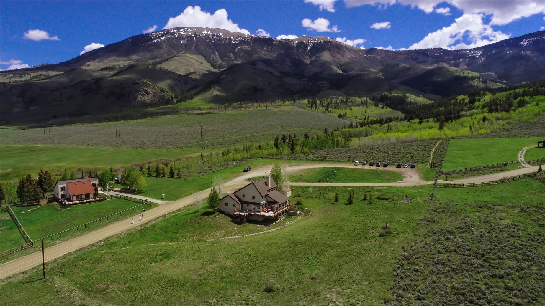 446 Rodeo Drive Silverthorne, CO 80498 - Photo 3 of 48