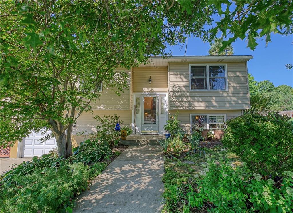 103 Old Ridge Road Coraopolis, PA 15108 - Photo 1 of 23 Gallery Image 1
