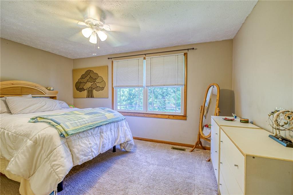 103 Old Ridge Road Coraopolis, PA 15108 - Photo 13 of 23 Gallery Image 13