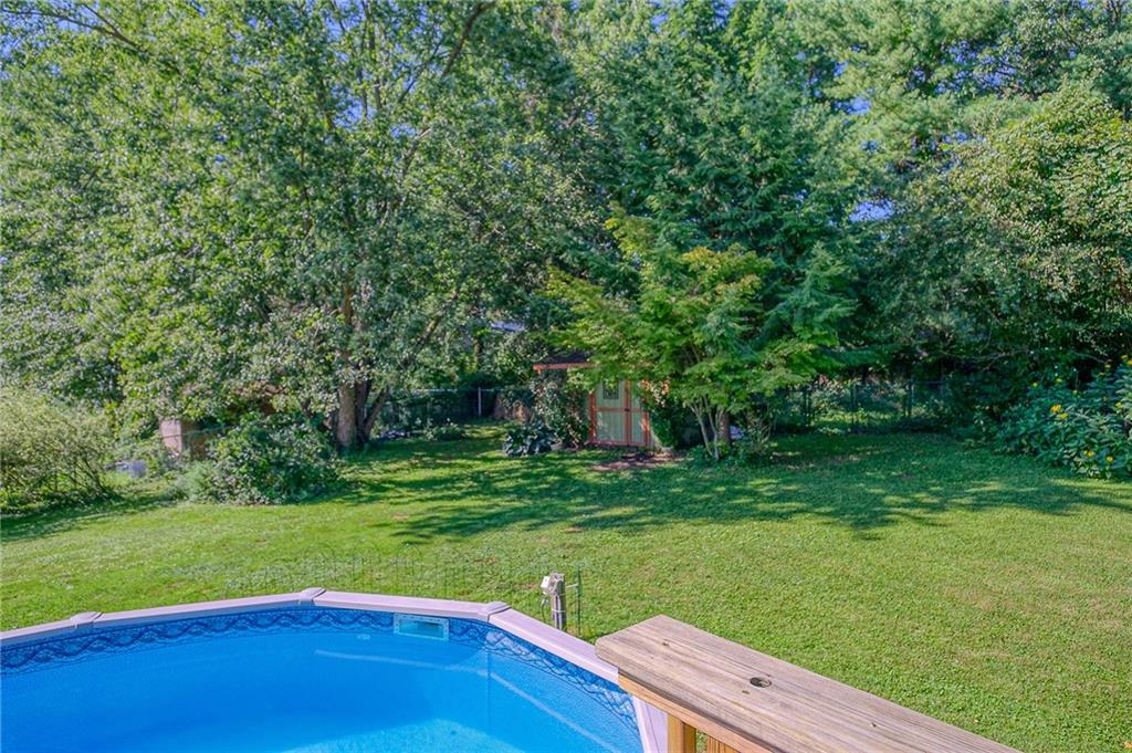 103 Old Ridge Road Coraopolis, PA 15108 - Photo 22 of 23 Gallery Image 22