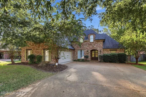 $370,000 | 109 Bear Creek Circle, Canton, MS 39046