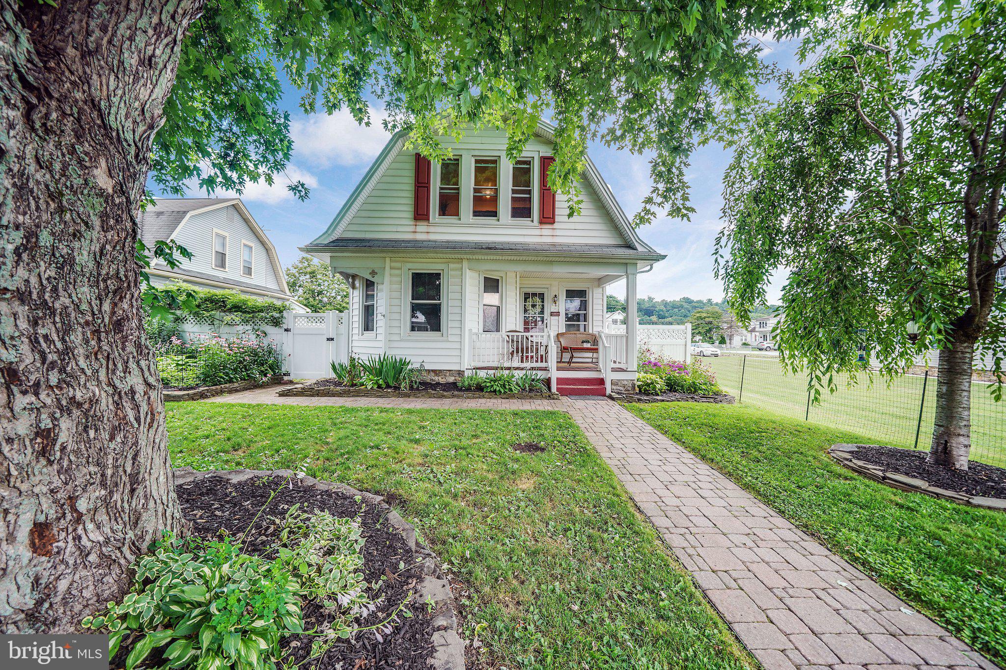 1924 Valley Road Coatesville, PA 19320 - Photo 3 of 35 Gallery Image 3