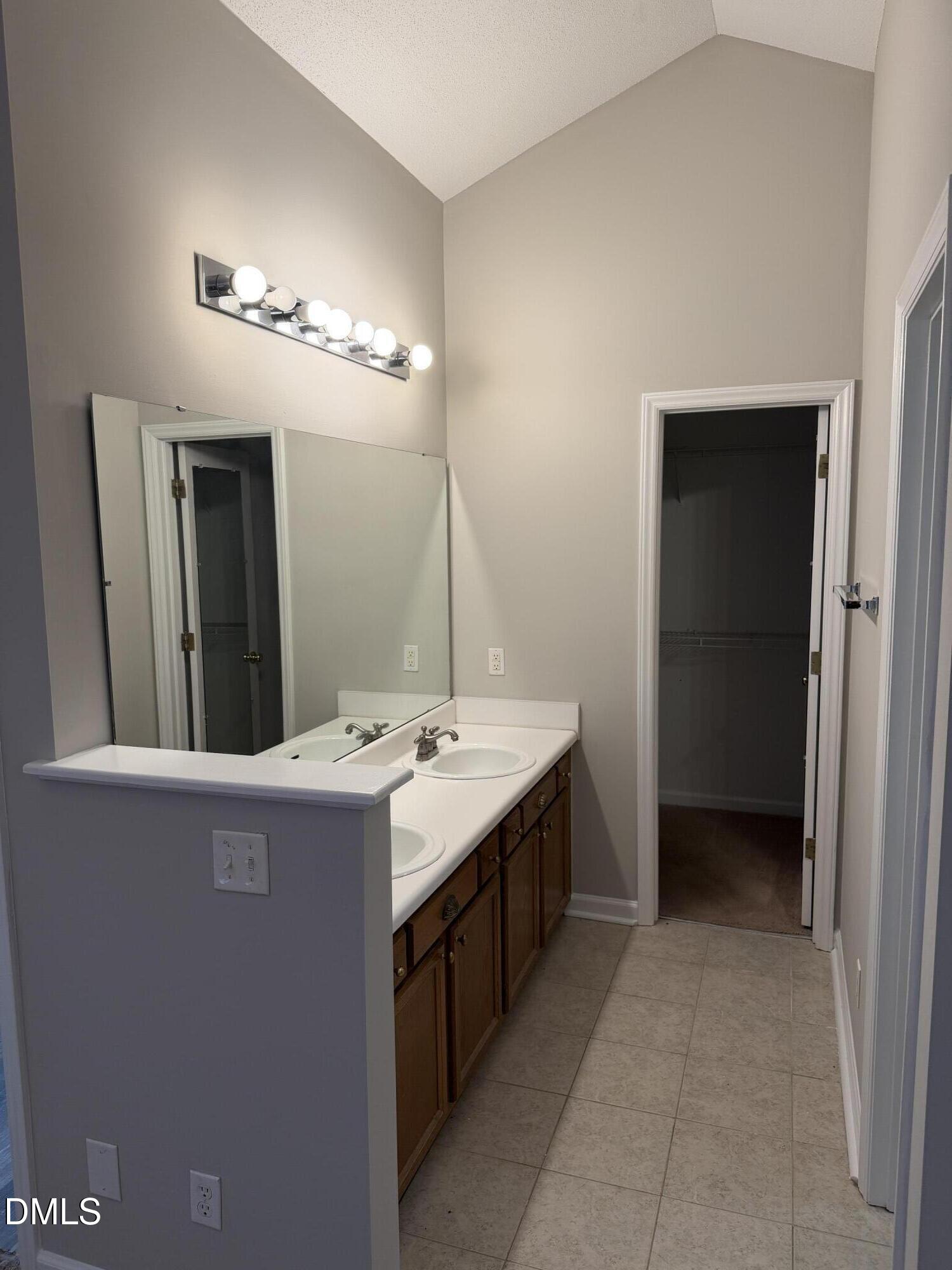 513 High Ridge Drive Durham, NC 27707 - Photo 12 of 14 IMG_0282 2